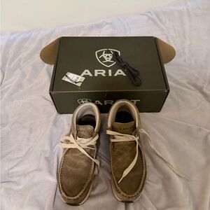 Spitfire Women’s Tan Loafers Ariat